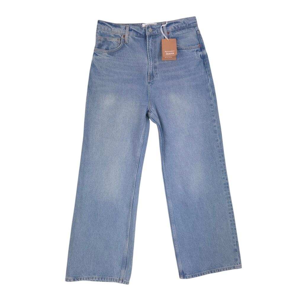 Reformation Wilder High Rise Wide Leg Cropped Jeans in Dillon - Picture 3 of 11